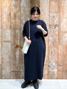 「アイテム（雑貨/ホビー）」を使った、秋山 里織さん（レディース・158cm）の秋コーディネート