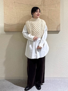 「かぐれ（カグレ）のアイテム（ニット/セーター）」を使った、秋山 里織さん（レディース・158cm）の秋コーディネート