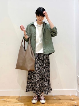 秋山 里織さんのコーディネート