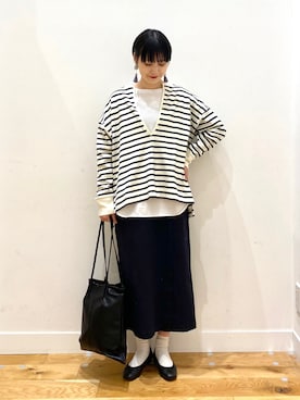 「KBF+（ケービーエフプラス）のアイテム」を使った、秋山 里織さん（レディース・158cm）の冬コーディネート
