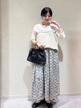 「アイテム（その他雑貨）」を使った、秋山 里織さん（レディース・158cm）の秋コーディネート