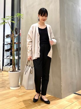 「URBAN RESEARCH DOORS（アーバンリサーチドアーズ）のアイテム（タンクトップ）」を使った、秋山 里織さん（レディース・158cm）の冬コーディネート