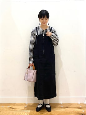 「KBF+（ケービーエフプラス）のアイテム」を使った、秋山 里織さん（レディース・158cm）の冬コーディネート