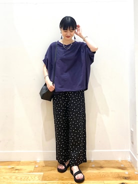 「KBF+（ケービーエフプラス）のアイテム」を使った、秋山 里織さん（レディース・158cm）の春コーディネート