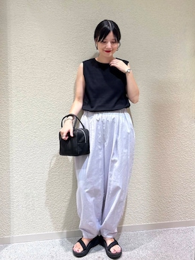 「アイテム（パンツ、パープル系）」を使った、saoriさん（レディース・158cm）の夏コーディネート