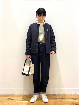「KBF+（ケービーエフプラス）のアイテム」を使った、秋山 里織さん（レディース・158cm）の冬コーディネート