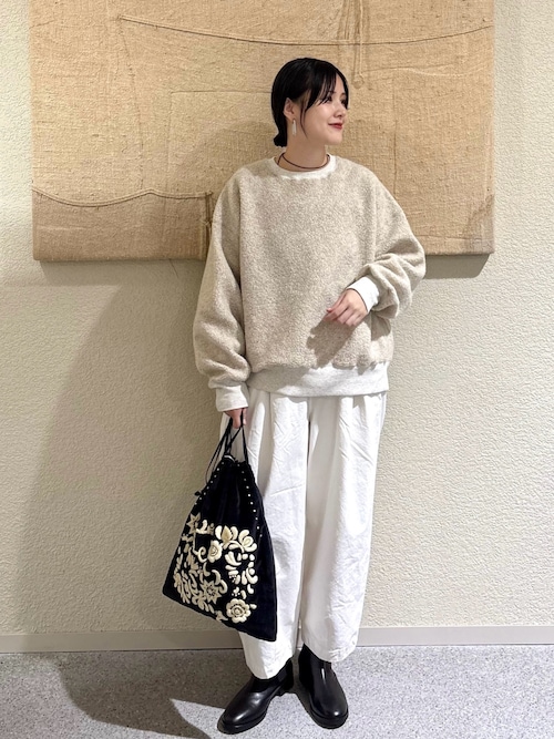 ウールボアプルオーバー