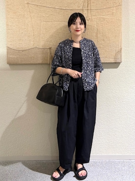 「アイテム（カーディガン/ボレロ）」を使った、秋山 里織さん（レディース・158cm）の夏コーディネート