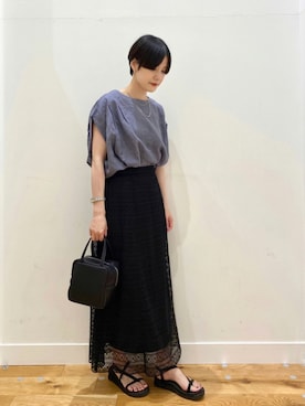 秋山 里織さんのコーディネート