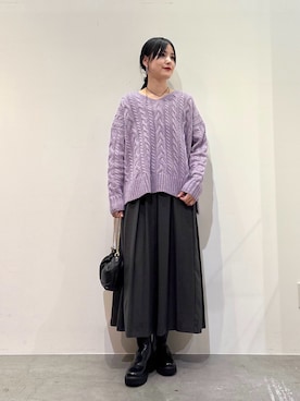 「URBAN RESEARCH DOORS（アーバンリサーチドアーズ）のアイテム（スカート）」を使った、秋山 里織さん（レディース・158cm）の冬コーディネート