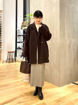 「アイテム（その他アウター、ブラウン系）」を使った、秋山 里織さん（レディース・158cm）の秋コーディネート