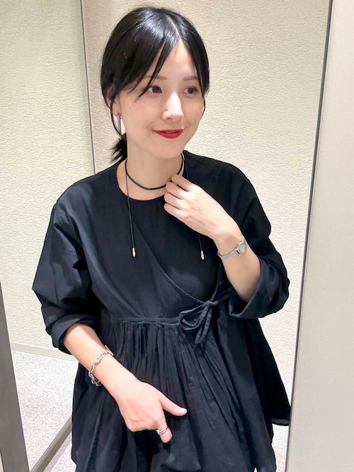 かぐれ阪神梅田店秋山 里織さんのシャツ/ブラウスを使った