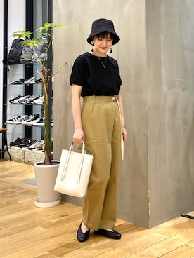 秋山 里織さん（レディース・158cm）の春コーディネート