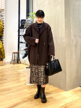 「アイテム（その他アウター、ブラウン系）」を使った、秋山 里織さん（レディース・158cm）の秋コーディネート