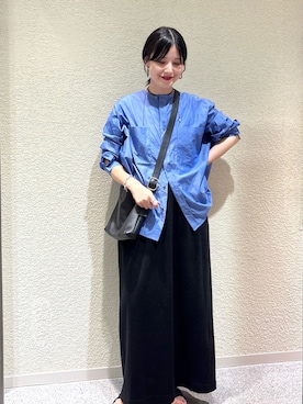 「アイテム（スカート）」を使った、秋山 里織さん（レディース・158cm）の夏コーディネート