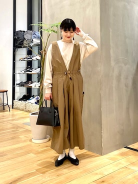 「Gramicci（グラミチ）のアイテム（オールインワン・サロペット）」を使った、saoriさん（レディース・158cm）の春コーディネート