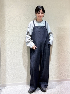 「アイテム（サロペット/オーバーオール）」を使った、秋山 里織さん（レディース・158cm）の夏コーディネート