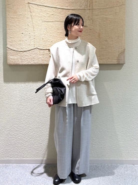 「アイテム（その他アウター、ベージュ系）」を使った、秋山 里織さん（レディース・158cm）の秋コーディネート