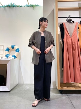 「URBAN RESEARCH ROSSO WOMEN（アーバンリサーチ　ロッソ）のアイテム」を使った、秋山 里織さん（レディース・158cm）の夏コーディネート