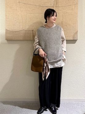 「アイテム（ローファー）」を使った、秋山 里織さん（レディース・158cm）の秋コーディネート