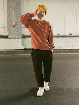 「LAKOLE（ラコレ）のアイテム（スウェット）」を使った、Shotaroさん（メンズ・165cm）の秋コーディネート