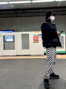 「RAGEBLUE（レイジブルー）のアイテム（スニーカー）」を使った、Shotaroさん（メンズ・165cm）の冬コーディネート