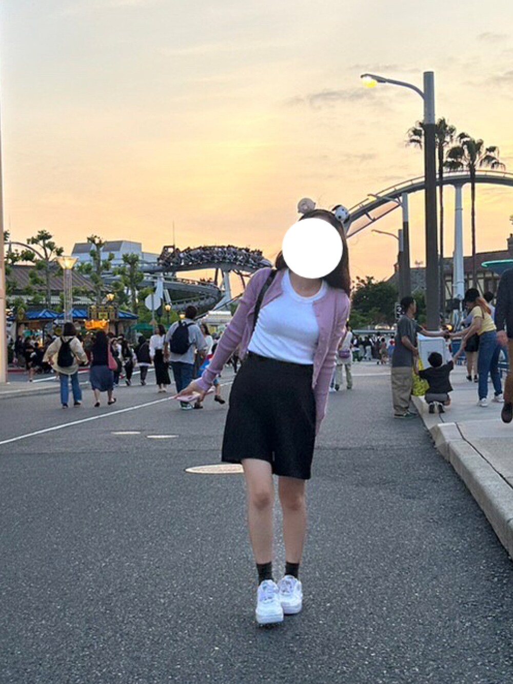 「150cmコーデ、150cm、ユニバ、ZARA、the barnnet、シンプル、mystic、NIKE」｜「THE BARNETのアイテム（Tシャツ/カットソー、ホワイト系）」を使った、87さん（レディース・150cm）の夏コーディネートの1枚目の写真