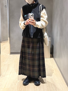 「アイテム（ベスト）」を使った、m .さん（レディース・160cm）の秋コーディネート