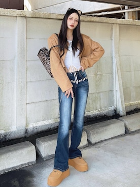 「アイテム（ベルト）」を使った、T Λ Eさん（レディース・158cm）の秋コーディネート