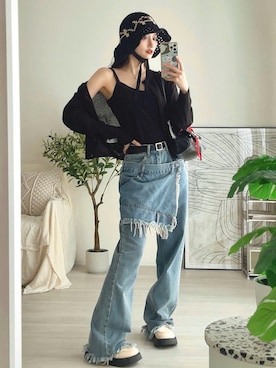 「アイテム（ボストンバッグ）」を使った、T Λ Eさん（レディース・158cm）の秋コーディネート