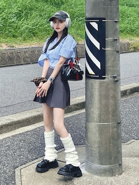 「アイテム（レッグウォーマー）」を使った、T Λ Eさん（レディース・158cm）の秋コーディネート