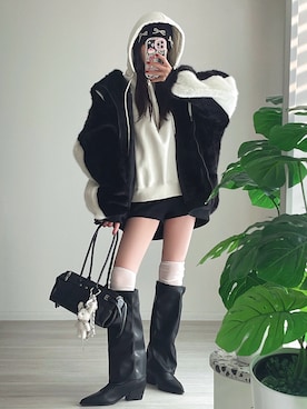 T Λ Eさんのコーディネート