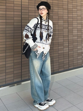 「CONVERSE（コンバース）のアイテム（スニーカー）」を使った、T Λ Eさん（レディース・158cm）の秋コーディネート