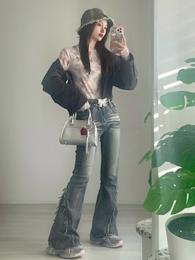 「アイテム（ベルト）」を使った、T Λ Eさん（レディース・158cm）の秋コーディネート