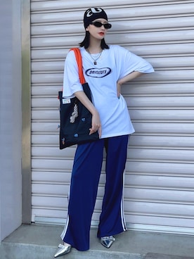 T Λ Eさんのコーディネート