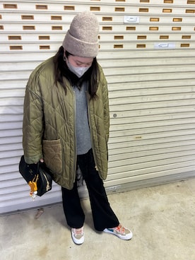 「Disney（ディズニー）のアイテム」を使った、3yamaさん（レディース・160cm）の冬コーディネート