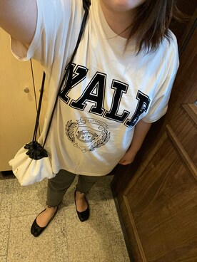 「JIL SANDER（ジルサンダー）のDRAWSTRING SM CROSSBODY（ショルダーバッグ）」を使った、3yamaさん（レディース・160cm）の春コーディネート