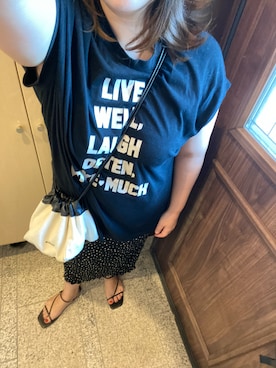 「JIL SANDER（ジルサンダー）のDRAWSTRING SM CROSSBODY（ショルダーバッグ）」を使った、3yamaさん（レディース・160cm）の夏コーディネート