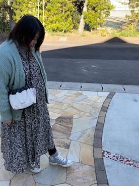 「JIL SANDER（ジルサンダー）のDRAWSTRING SM CROSSBODY（ショルダーバッグ）」を使った、3yamaさん（レディース・160cm）の冬コーディネート