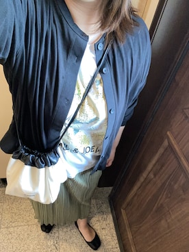 「JIL SANDER（ジルサンダー）のDRAWSTRING SM CROSSBODY（ショルダーバッグ）」を使った、3yamaさん（レディース・160cm）の春コーディネート