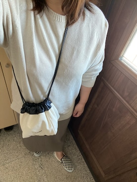 「JIL SANDER（ジルサンダー）のDRAWSTRING SM CROSSBODY（ショルダーバッグ）」を使った、3yamaさん（レディース・160cm）の春コーディネート