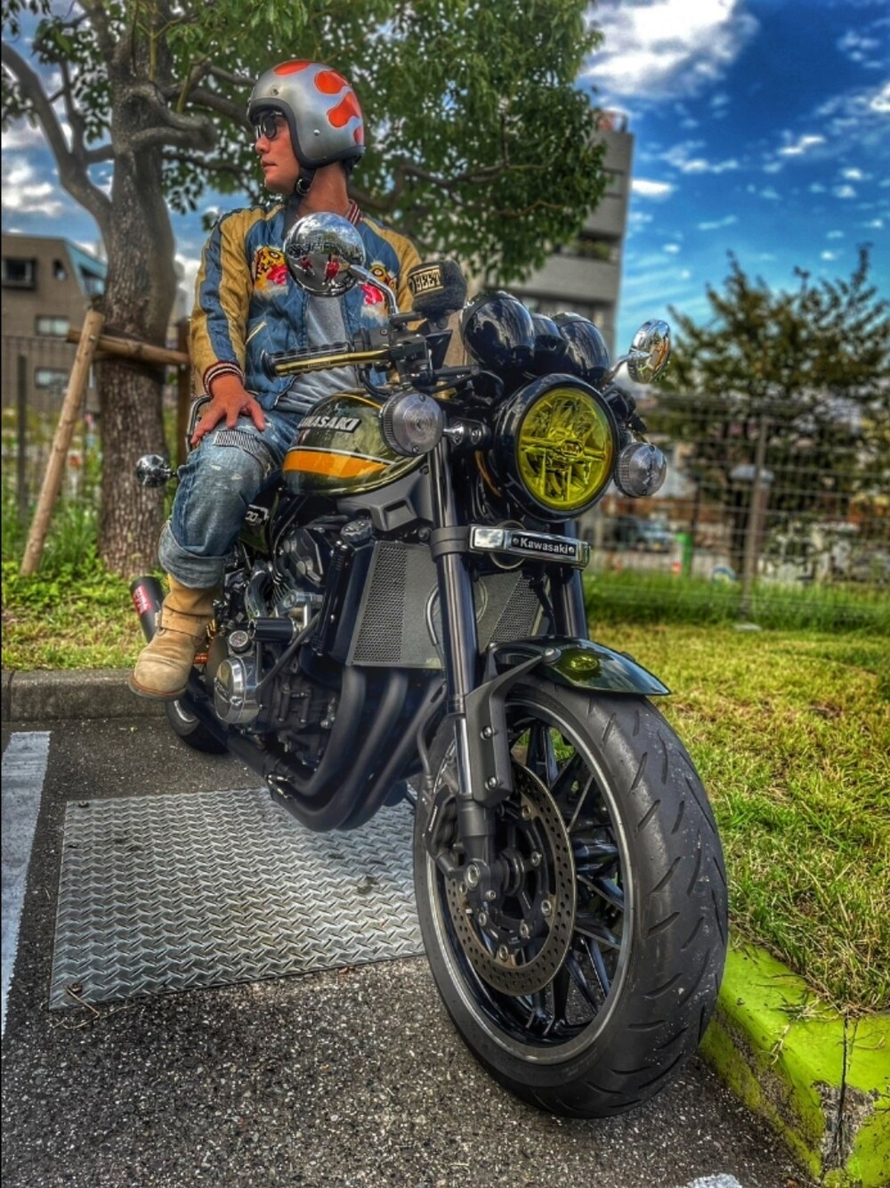 スタジャン　バイカー必見 スカジャンを使った「バイクスタイル」のメンズ人気ファッション