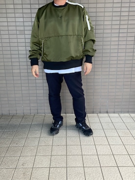 「NIKE（ナイキ）のアイテム（トップス、グリーン系）」を使った、spyairtoさん（メンズ・172cm）の冬コーディネート