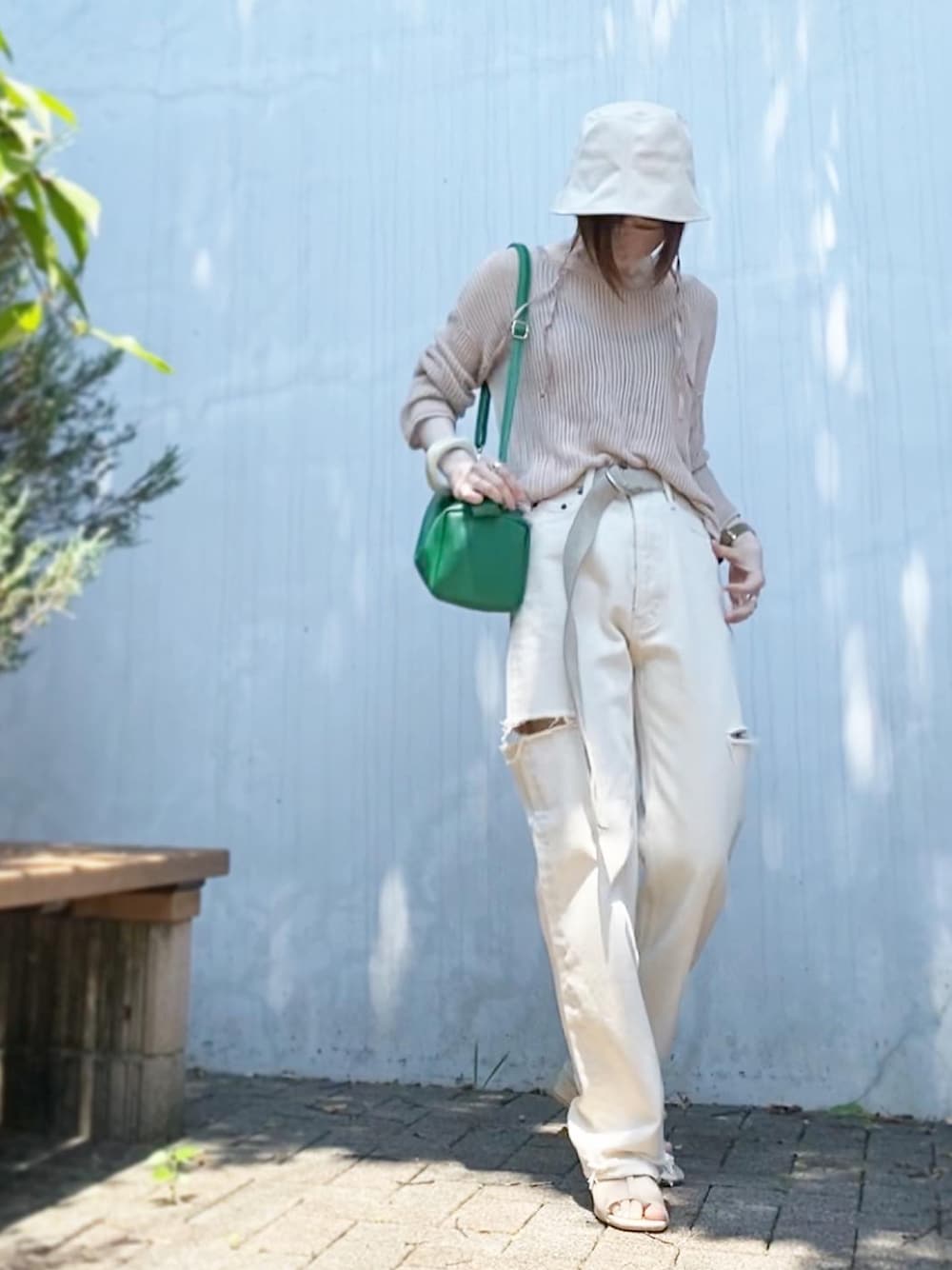 TODAYFUL（トゥデイフル）の「ボートネックシアーニット（ニット