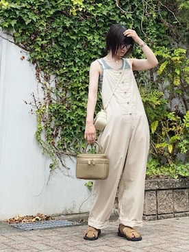 「antiqua（アンティカ）のアイテム（サロペット/オーバーオール）」を使った、Atsukoさん（レディース・153cm）の秋コーディネート
