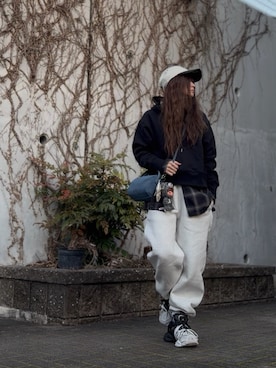 「ISOOK（アイスー）のアイテム」を使った、Atsukoさん（レディース・153cm）の冬コーディネート