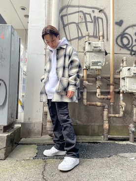 「B'2nd（ビーセカンド）のアイテム（パーカー）」を使った、kantaさん（メンズ・165cm）の秋コーディネート