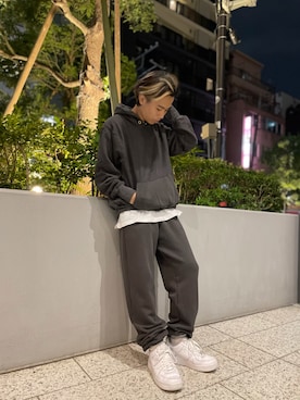 「B'2nd（ビーセカンド）のアイテム（パーカー）」を使った、kantaさん（メンズ・165cm）の秋コーディネート