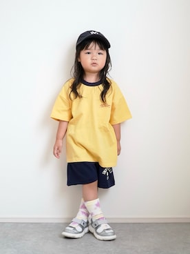 「NEW BALANCE（ニューバランス）のNEW BALANCE ニューバランス 14-16 I230 5F2(W) I230 I230 5F2 SILVER(5F2)（サンダル、シルバー系）」を使った、しなつさん（キッズ・90cm）の夏コーディネート