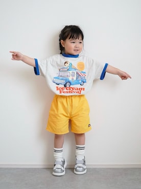 「p.premier（ピードットプルミエ）のいろんなアイスちょーだいグラフィックリンガー半袖Tシャツ 全8色（Tシャツ/カットソー、グレー系）」を使った、しなつさん（キッズ・90cm）の春コーディネート